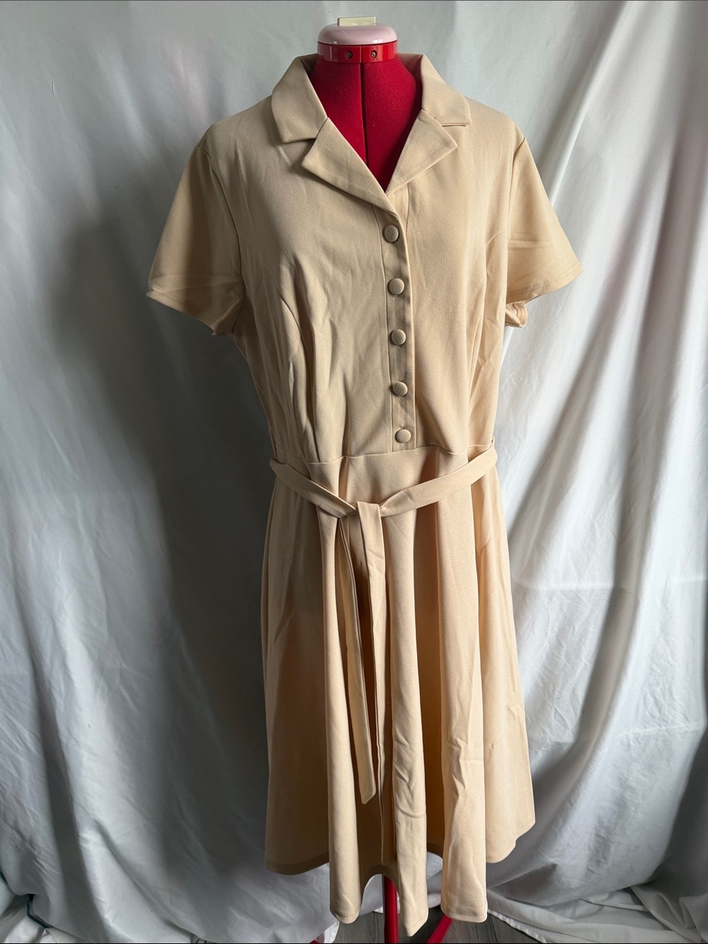 Cream Short-Sleeve Tie-Waist Midi Dress XL19